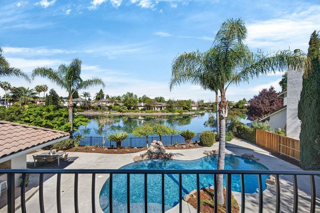 1501 Chalupa Pl, Davis, CA 95618