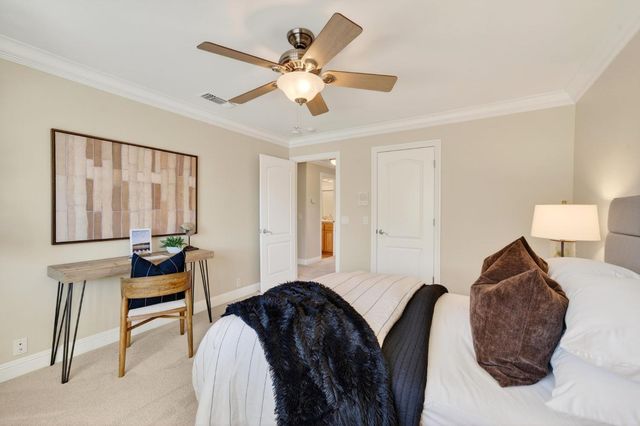 1501 Chalupa Pl, Davis, CA 95618