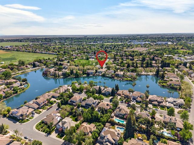 1501 Chalupa Pl, Davis, CA 95618