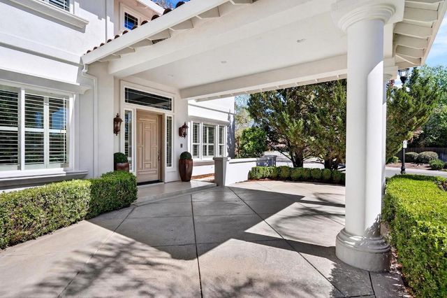 1501 Chalupa Pl, Davis, CA 95618