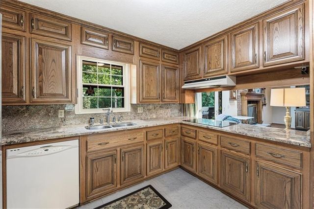 2950 Foothill Trail, Marietta, GA 30066