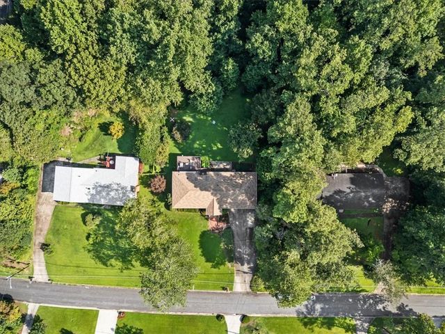 2950 Foothill Trail, Marietta, GA 30066