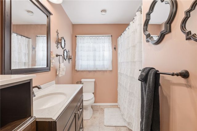 1613 Wooley Ave, New Castle, PA 16101