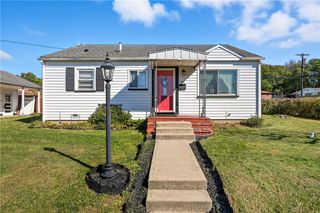 1613 Wooley Ave, New Castle, PA 16101