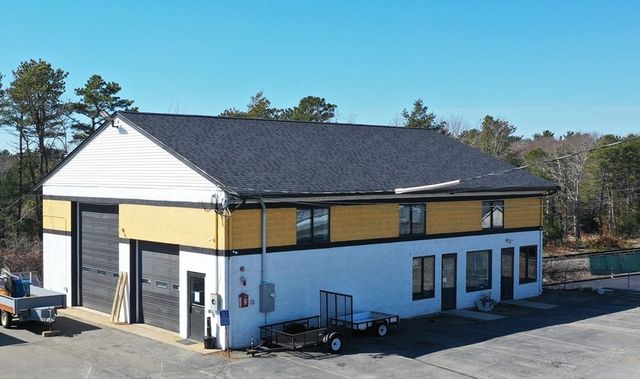 3091 Cranberry Hwy, Wareham, MA 02538