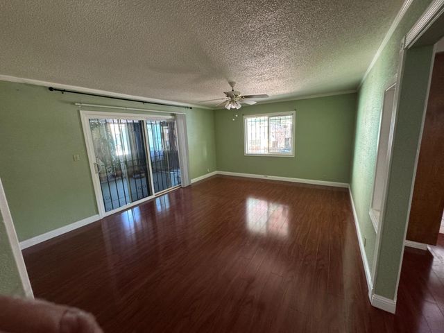 7234 Carmi St, Sacramento, CA 95828