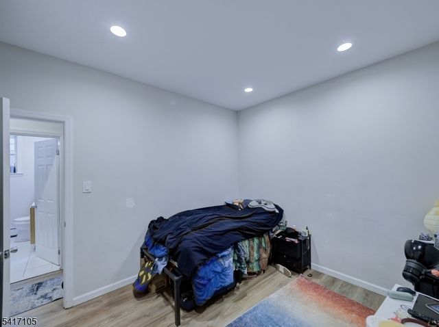 193 Clerk St, Jersey City, NJ 07305