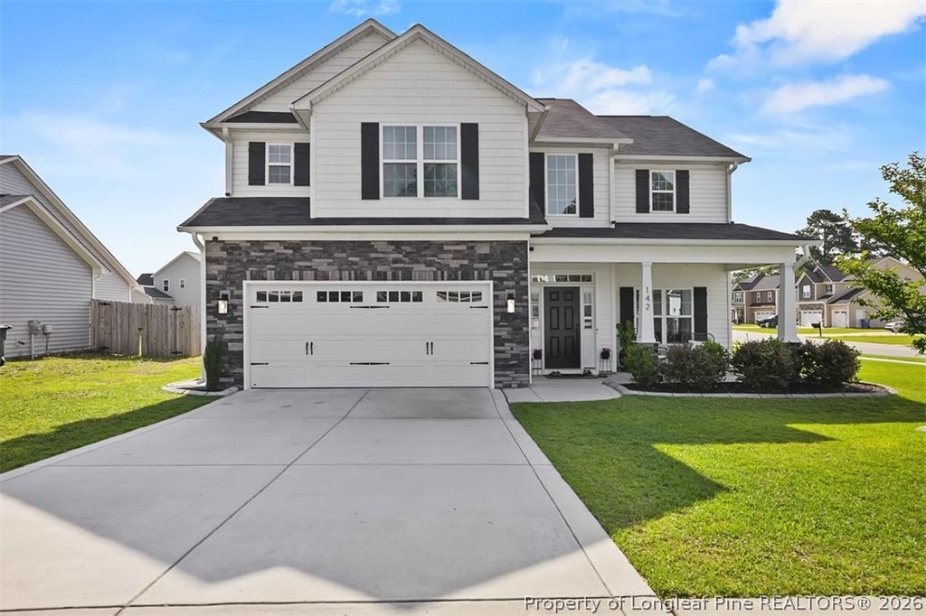 142 Cloverwood Lane, Raeford, NC 28376