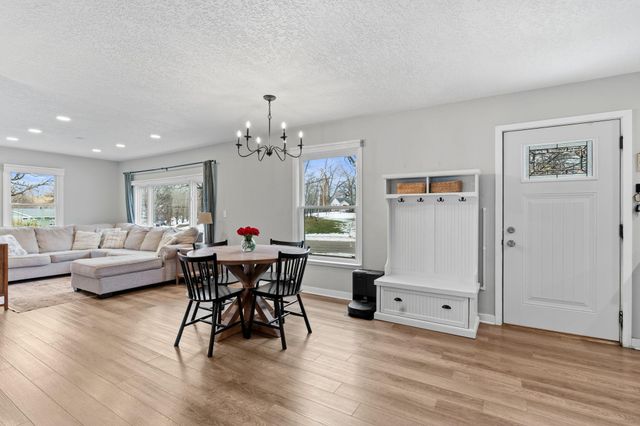 6640 W 18th Street, Saint Louis Park, MN 55426