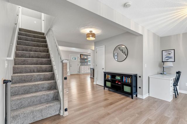 6640 W 18th Street, Saint Louis Park, MN 55426