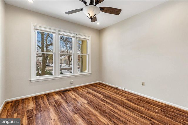 27 W CARTWRIGHT DR, Princeton Junction, NJ 08550