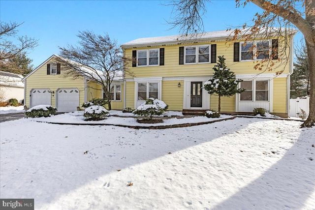 27 W CARTWRIGHT DR, Princeton Junction, NJ 08550