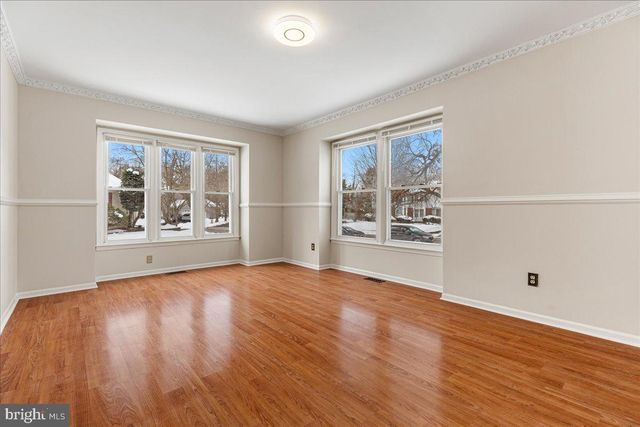 27 W CARTWRIGHT DR, Princeton Junction, NJ 08550