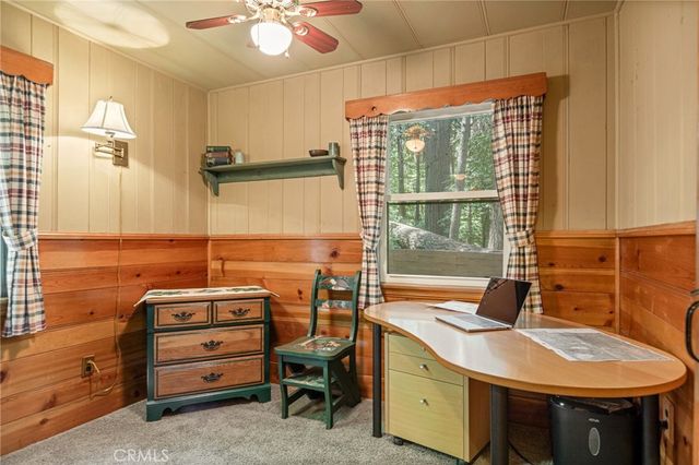 667 Dogwood Cyn, Blue Jay, CA 92317