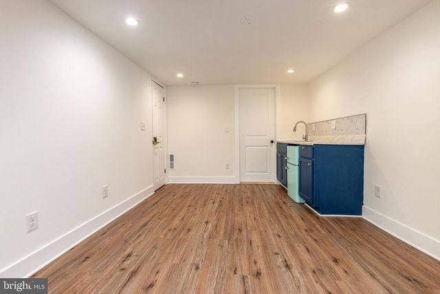 412 SEPVIVA ST, Philadelphia, PA 19125