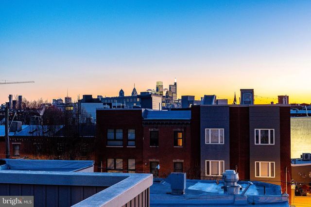 412 SEPVIVA ST, Philadelphia, PA 19125