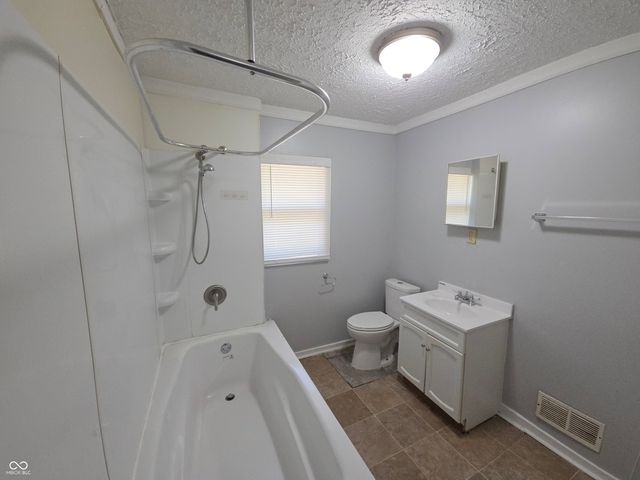 143 W 35th Street, Indianapolis, IN 46208