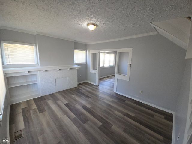 143 W 35th Street, Indianapolis, IN 46208