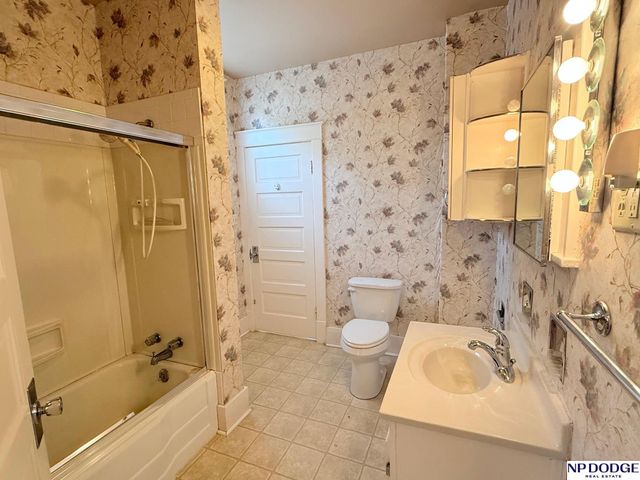 1720 N Broad Street, Fremont, NE 68025