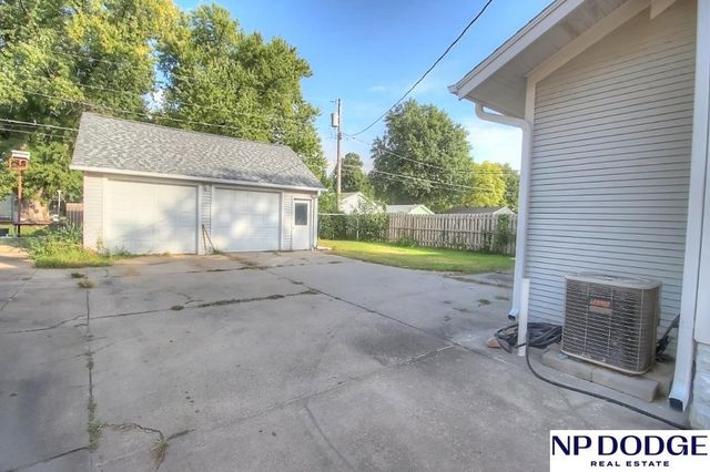 1720 N Broad Street, Fremont, NE 68025