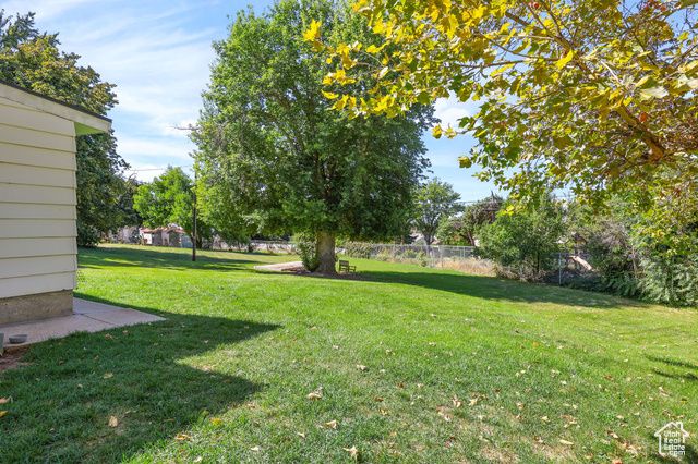 3813 GRANDVIEW DR, Ogden, UT 84403