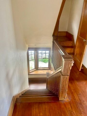 47 Pleasant St, Everett, MA 02149