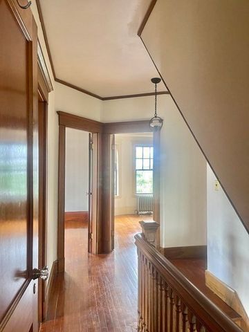 47 Pleasant St, Everett, MA 02149