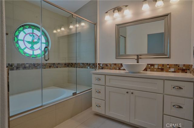 7401 Seabluff Drive 103, Huntington Beach, CA 92648