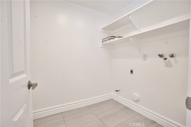 7401 Seabluff Drive 103, Huntington Beach, CA 92648