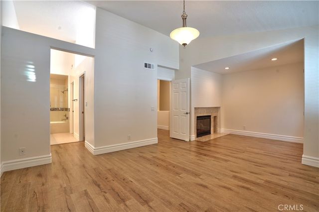 7401 Seabluff Drive 103, Huntington Beach, CA 92648
