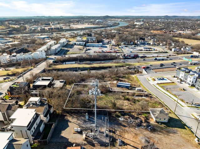 20 Lucile St, Nashville, TN 37207