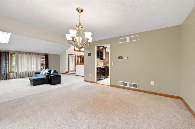 135 Ridgeway Estates, Greece, NY 14626