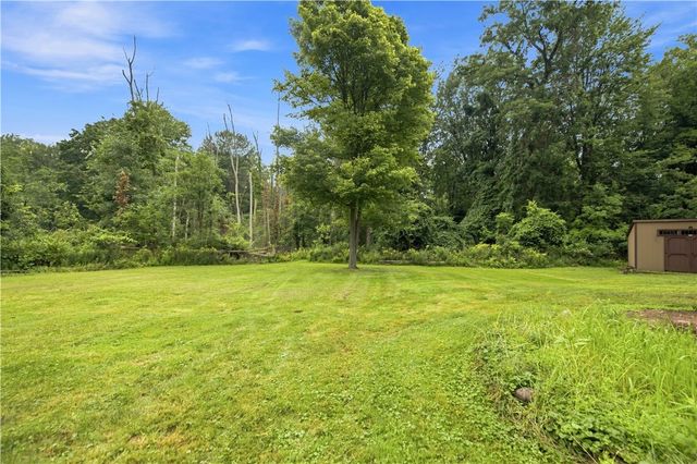 135 Ridgeway Estates, Greece, NY 14626