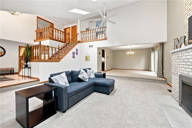 135 Ridgeway Estates, Greece, NY 14626