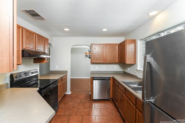 11230 Acuff, San Antonio, TX 78254