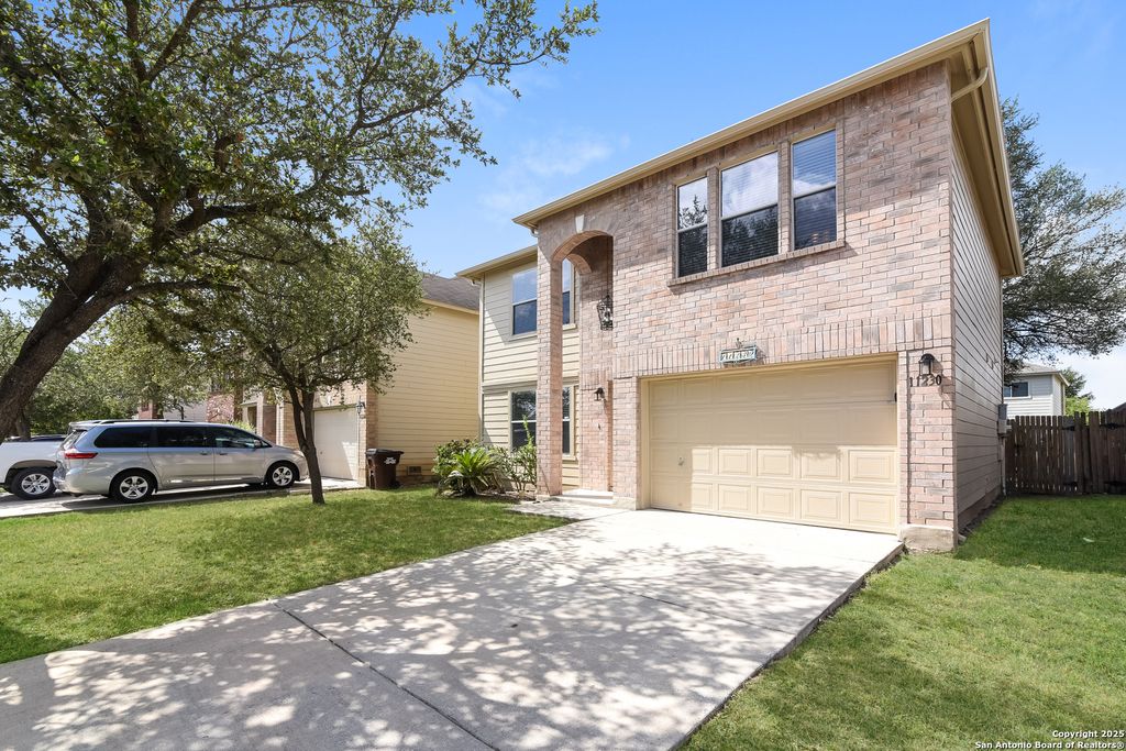 11230 Acuff, San Antonio, TX 78254