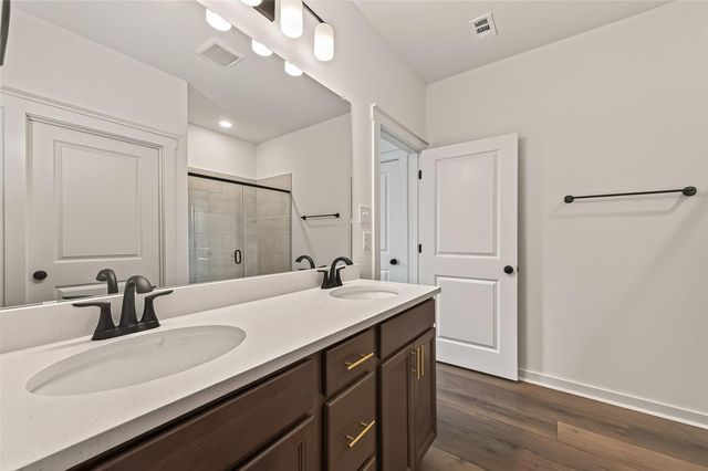 21126 Autumn Heights, Bonney, TX 77583