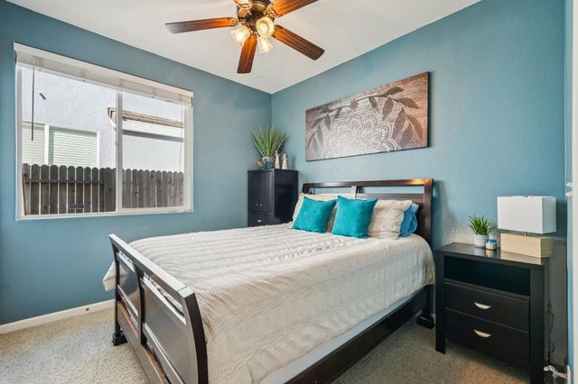 1623 Vosspark Way, Sacramento, CA 95835