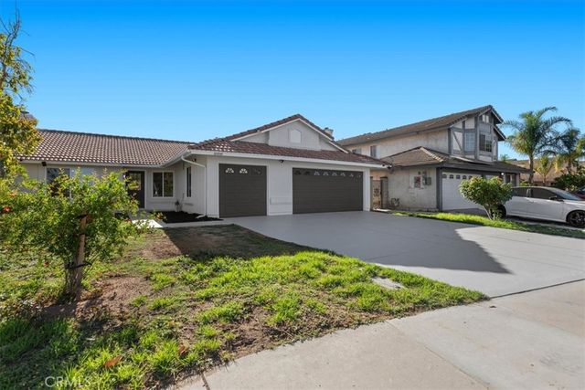 16800 Lake Victoria, Moreno Valley, CA 92551