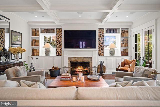 4815 DRUMMOND AVE, Chevy Chase, MD 20815