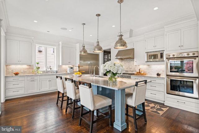 4815 DRUMMOND AVE, Chevy Chase, MD 20815