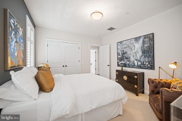4815 DRUMMOND AVE, Chevy Chase, MD 20815