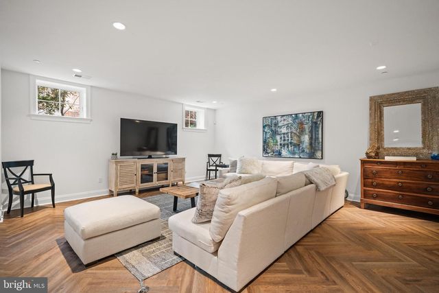 4815 DRUMMOND AVE, Chevy Chase, MD 20815