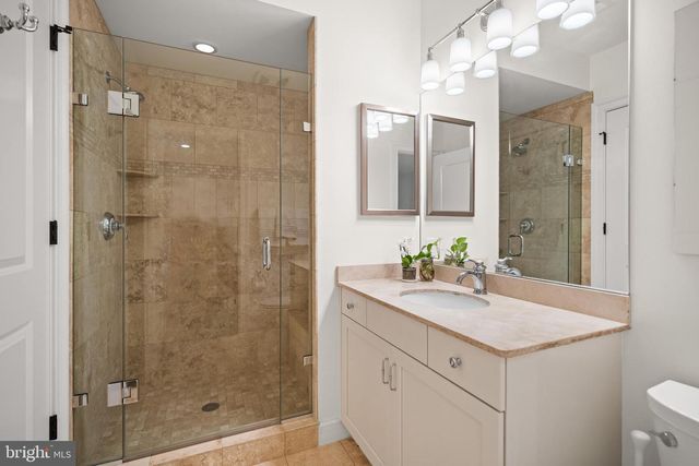 4815 DRUMMOND AVE, Chevy Chase, MD 20815