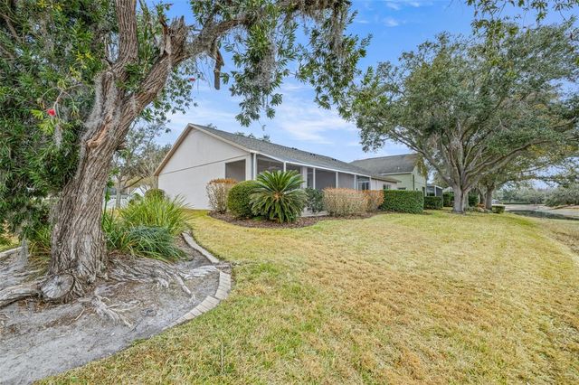 10246 TIMBERLAND POINT DR, Tampa, FL 33647