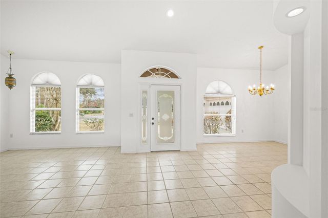 10246 TIMBERLAND POINT DR, Tampa, FL 33647