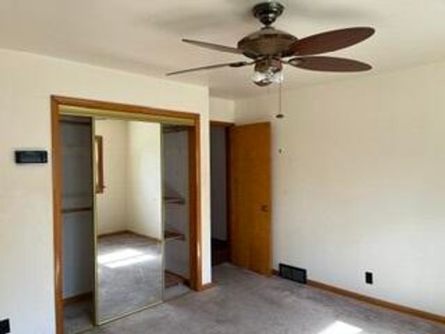 17724 Henry Street, Lansing, IL 60438