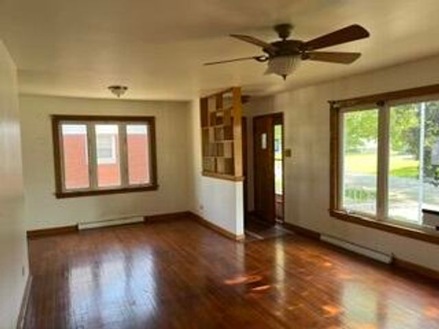 17724 Henry Street, Lansing, IL 60438