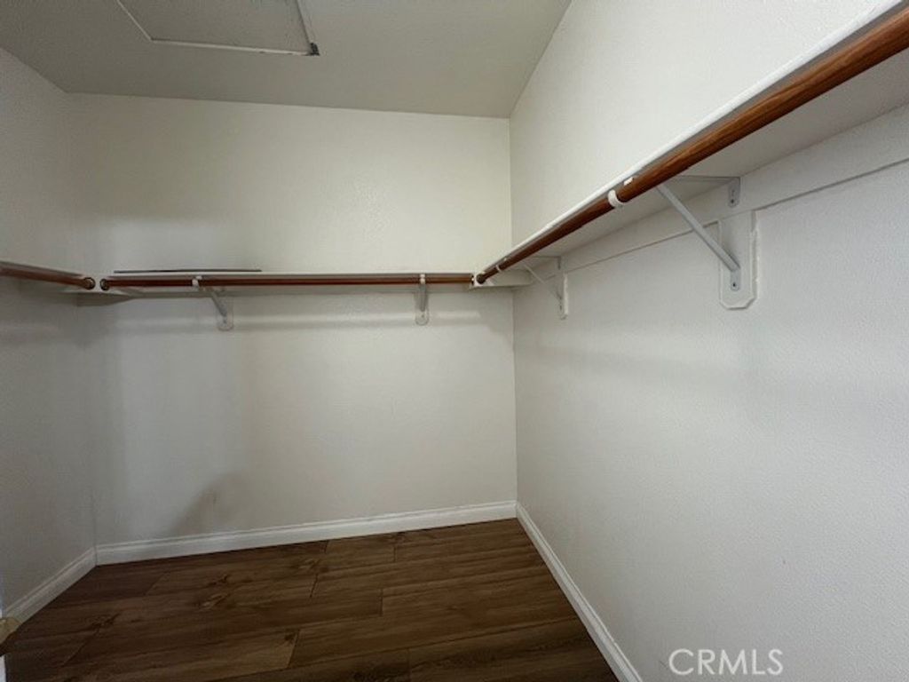 Image 13 of property listing at 2037 W Avenue H6, Lancaster, CA 93536