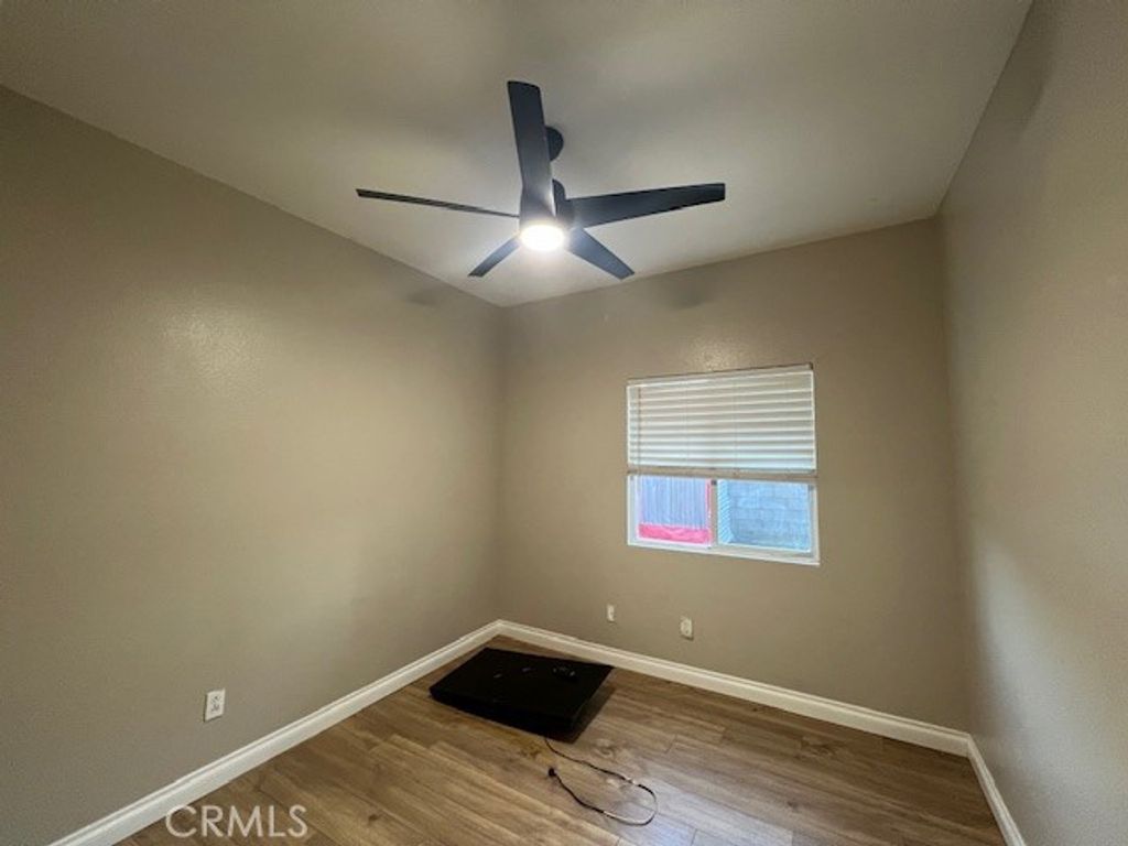 Image 17 of property listing at 2037 W Avenue H6, Lancaster, CA 93536